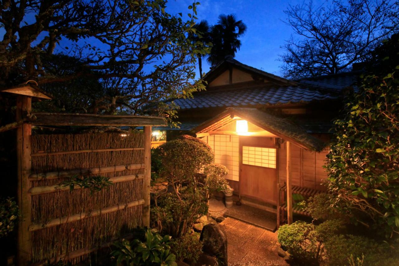Kona Besso Hotel Izunokuni Exterior photo